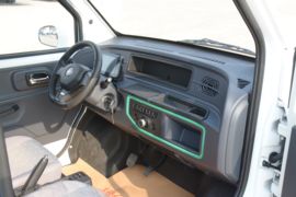 橙仕X5&nbsp;电动载货车内饰图片