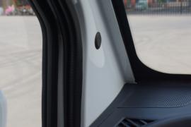 橙仕01 Pro&nbsp;电动封闭厢货驾驶室图片