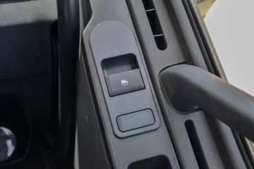 һ����� J6G 320���� 4X2 6.75�ײ�դʽ�ػ���(һ�����10��)(CA5171CCYP62K1L4E6)ͼƬ