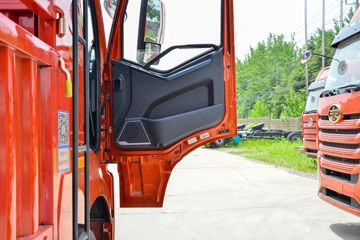 һ����� J6G 320���� 4X2 6.75�ײ�դʽ�ػ���(һ�����10��)(CA5171CCYP62K1L4E6)ͼƬ