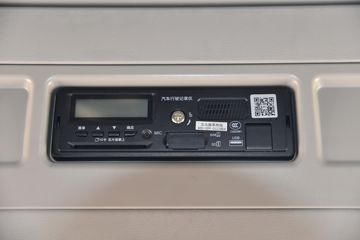 һ����� J6G 320���� 4X2 6.75�ײ�դʽ�ػ���(һ�����10��)(CA5171CCYP62K1L4E6)ͼƬ