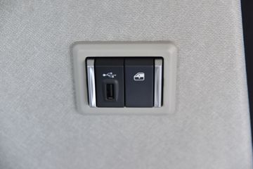 һ����� J6G 320���� 4X2 6.75�ײ�դʽ�ػ���(һ�����10��)(CA5171CCYP62K1L4E6)ͼƬ