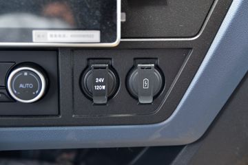 һ����� J6G 320���� 4X2 6.75�ײ�դʽ�ػ���(һ�����10��)(CA5171CCYP62K1L4E6)ͼƬ