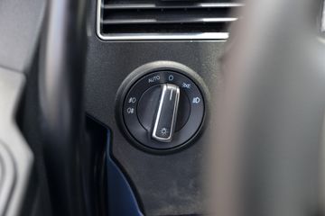 һ����� J6G 320���� 4X2 6.75�ײ�դʽ�ػ���(һ�����10��)(CA5171CCYP62K1L4E6)ͼƬ