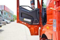 一汽解放 J6G 320马力 4X2 6.75米仓栅式载货车(一汽解放10档)(CA5171CCYP62K1L4E6) 一汽解放 J6G 320马力 4X2 6.75米仓栅式载货车(一汽解放10档)(CA5171CCYP62K1L4E6)