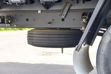 һ����� J6G 320���� 4X2 6.75�ײ�դʽ�ػ���(һ�����10��)(CA5171CCYP62K1L4E6)ͼƬ