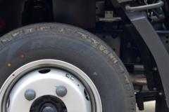 福田 欧马可X 122马力 4.17米单排栏板轻卡(液刹)(BJ1044VAJA6-3AA)