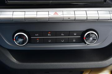 ���� ŷ����X 122���� 3.7�׵��������Ῠ(Һɲ)ͼƬ