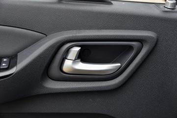 ���� ŷ����X 122���� 3.7�׵��������Ῠ(Һɲ)ͼƬ