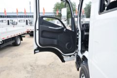 福田 时代领航M5 150马力 3.12米双排栏板轻卡(BJ1046V8ADA-51)