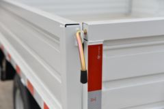 福田 时代领航M5 150马力 3.12米双排栏板轻卡(BJ1046V8ADA-51)