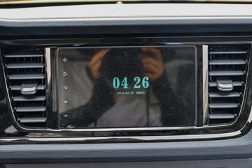  V3 2.0L 144  3.7׵ʽ΢(BJ5030XXY5JV7-44)ͼƬ