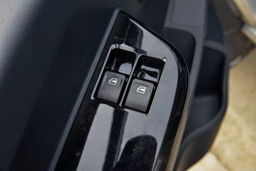  V3 2.0L 144  3.7׵ʽ΢(BJ5030XXY5JV7-44)ͼƬ