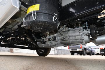  V3 2.0L 144  3.7׵ʽ΢(BJ5030XXY5JV7-44)ͼƬ