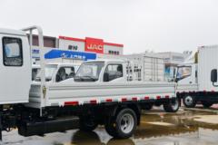 跃进 福星S80 1.6L 123马力 汽油 3.22米排半栏板小卡(SH1033PEGCNZ8)