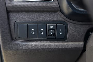 ���� ����M2 ������ 1.6L 122���� ���� 4�׵�������΢��(BJ1032V5JV5-11)ͼƬ