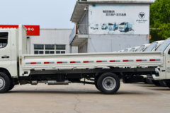 福田 祥菱M2 豪华型 1.6L 122马力 汽油 4米单排栏板微卡(BJ1032V5JV5-11)