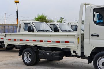  M1 ܶ 1.6L 122  3.3׵΢()(BJ1031V5JV4-61)ͼƬ