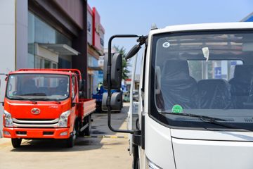 Ծ�� ��ԽC300 132���� 3.15��˫�������Ῠ(����)(SH1043ZFDCMS4)ͼƬ