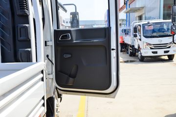 Ծ�� ��ԽC300 132���� 3.15��˫�������Ῠ(����)(SH1043ZFDCMS4)ͼƬ