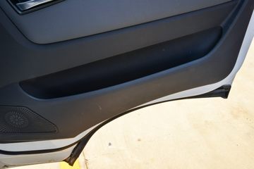 Ծ�� ��ԽC300 132���� 3.15��˫�������Ῠ(����)(SH1043ZFDCMS4)ͼƬ