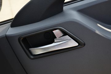 Ծ�� ��ԽC300 132���� 3.15��˫�������Ῠ(����)(SH1043ZFDCMS4)ͼƬ