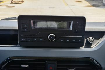 Ծ�� ��ԽC300 132���� 3.15��˫�������Ῠ(����)(SH1043ZFDCMS4)ͼƬ