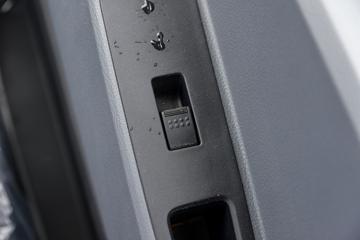 Ծ�� ��ԽC300 150���� 3.82���Ű������Ῠ(������6��)(SH1043ZFDCWZ5)ͼƬ