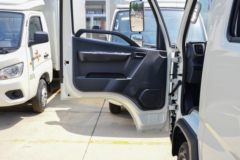 福田 时代领航S1 150马力 3.19米双排栏板小卡