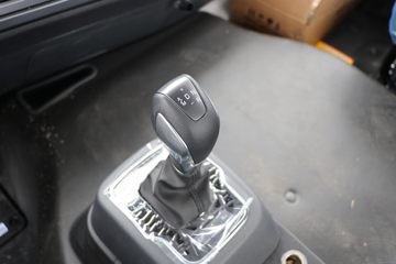 ���� ŷ��R proϵ 300���� 4X2 6.8��AMT�Զ��������ػ���(BJ1186VKPGK-DM1)ͼƬ