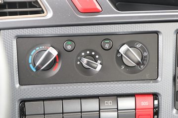 ���� ŷ��R proϵ 300���� 4X2 6.8��AMT�Զ��������ػ���(BJ1186VKPGK-DM1)ͼƬ