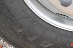 福田 欧航R pro系 300马力 4X2 6.8米AMT自动档栏板载货车(BJ1186VKPGK-DM1)