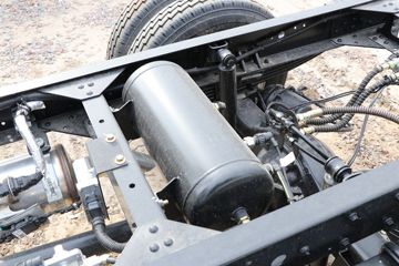 ��� ��VR 142���� 3.65�׵�����ʽ�ῨͼƬ