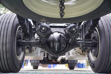 �ൺ��� JH6 300���� 6.75��LNG��դʽ�ػ���ͼƬ