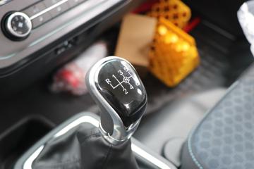 ���� ŷ����S1 ��ӯ�� 140���� 3.83���Ű������ῨͼƬ