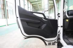 比亚迪T5DM 科技版 4.5T 4.03米单排插电式增程混合动力厢式轻卡18.3kWh