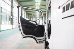 比亚迪T5DM 科技版 4.5T 4.03米单排插电式增程混合动力厢式轻卡18.3kWh