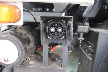 ���ǵ�T5DM �Ƽ��� 4.5T 4.03�׵��Ų��ʽ���̻�϶�����ʽ�Ῠ18.3kWhͼƬ