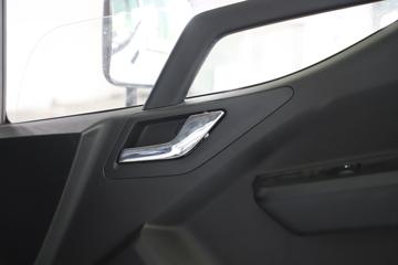 ���ǵ�T5EV �Ƹ��� 4.5T 4.03�׵��Ŵ��綯��ʽ�Ῠ94.3kWhͼƬ