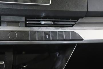 ���ǵ�T5EV �Ƹ��� 4.5T 4.03�׵��Ŵ��綯��ʽ�Ῠ94.3kWhͼƬ