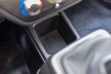 ����С�� D72L 2015��LV0 1.6L 122���� ���� 2.98��˫������΢��ͼƬ