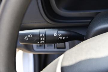 ����С�� D72L 2015��LV0 1.6L 122���� ���� 2.98��˫������΢��ͼƬ