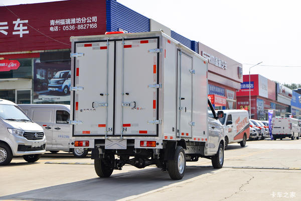 优惠0.3万 巴彦淖尔市创富牛卡载货车火热促销中 优惠0.3万 巴彦淖尔市创富牛卡载货车火热促销中