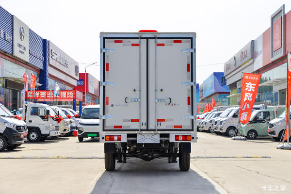 优惠0.3万 巴彦淖尔市创富牛卡载货车火热促销中 优惠0.3万 巴彦淖尔市创富牛卡载货车火热促销中