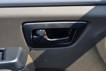 创富牛卡&nbsp;载货车驾驶室                                               图片