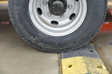 Ծ�� ��ԽH500 155���� 4.2�׵��������ῨͼƬ