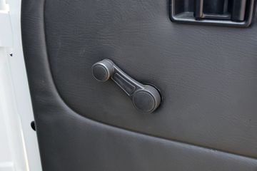 Ծ�� ����S100Q 1.6L 123���� ���� 3.2��˫������С��ͼƬ