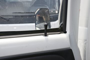 Ծ�� ����S100Q 1.6L 123���� ���� 3.2��˫������С��ͼƬ