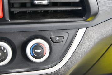 Ծ�� ����S100Q 1.6L 123���� ���� 3.2��˫������С��ͼƬ