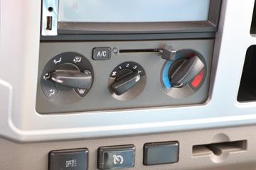 һ������ ��Ź�ʨ 130���� 4.2�׵�����ʽ�ῨͼƬ